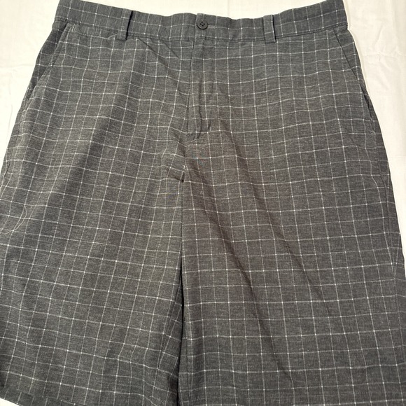Nike Golf Tour Performance Men's Shorts Dri-Fit BLACK Check Size 32 - Picture 1 of 6